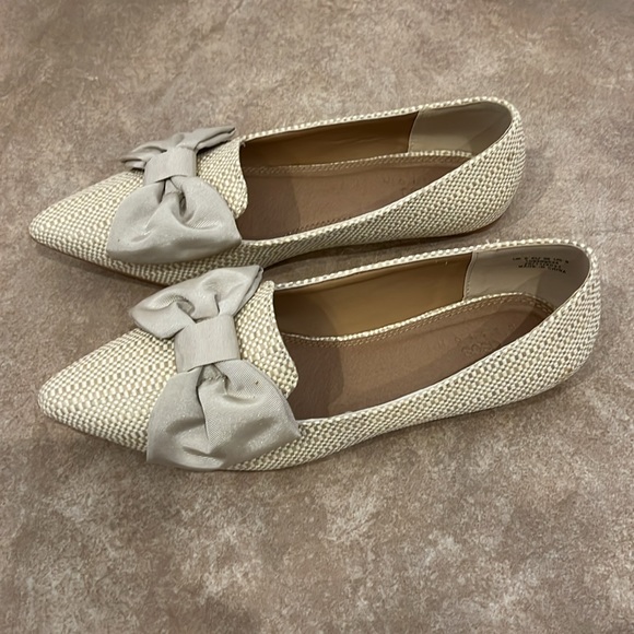 ASOS Ballet Flats Pointed Toe EUC LIKE NEW - Picture 3 of 5